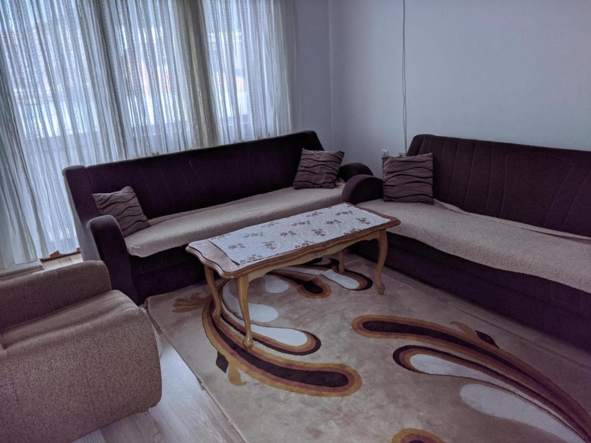 Lovely 1 Bedroom Within Walking Distance, Views Печ Экстерьер фото
